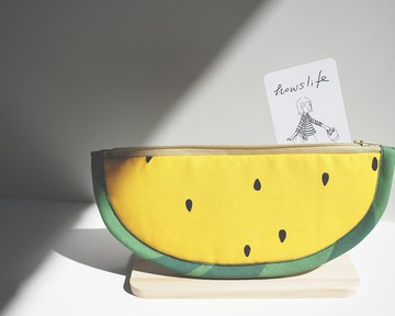 howslife-童趣系列 手作暖軟滾邊切片西瓜筆袋