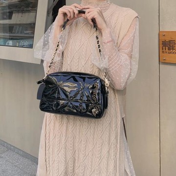 專柜同款黑色小眾品牌高級感女包真皮單肩手提斜挎漆皮包包女包