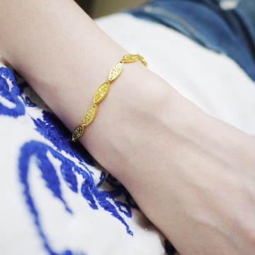 細緻圖騰金色手鍊