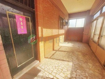 竹南園區旁超值大五房｜苗栗縣竹南鎮中華路