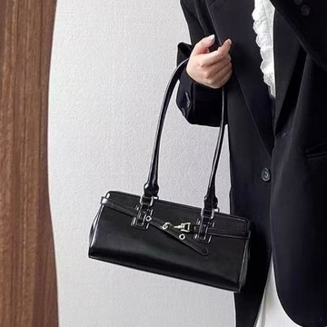 法式跨境腋下包包女2025新款小眾設計法棍包高級感手提單肩枕頭包