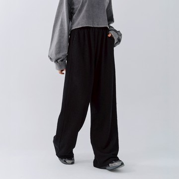 QUEENSHOP_F 女裝 休閒毛絨直紋緹花造型長褲 兩色售 現+預 【04102018】