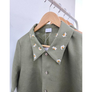 刺繡 | 亞麻 | 灰綠色短版襯衫