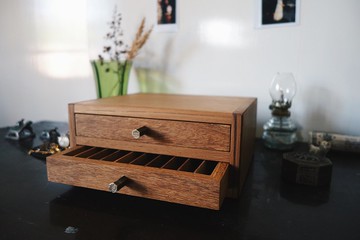 ShouZhuo handmade---雙層鋼筆手納櫃