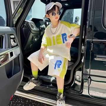 【台灣出貨】免運【6015人好評】兒童裝男童夏裝套裝2026新款中大童夏季男孩薄款夏款運動帥氣速幹