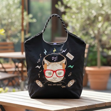 三日內出貨❤️愛心公益【幸福狗流浪中途協會】黑耳機貓 韓系刺繡托特包 大容量斜背包 環保防潑水耐磨布料 可收納  幫助苗栗流浪貓狗協會 情人節 禮物 生日禮物  咪妮手作甜點店公益合作