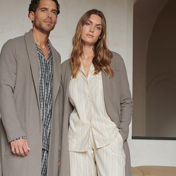 【HANRO】Loungy Nights 長袖鈕扣襯衫 XS-M (條紋黃)