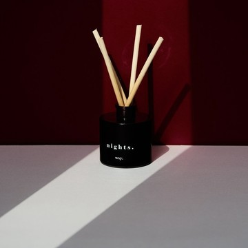 【英國 wxy】經典瓶裝擴香- nights.波本酒 & 菸草 /100ml