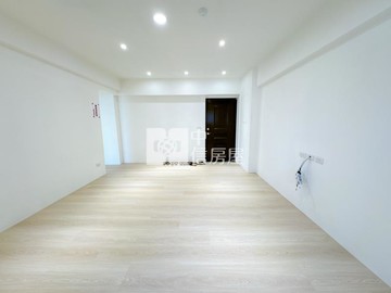 ❤️內壢車站、忠孝商圈、低總價三房車❤️｜桃園市中壢區成章二街