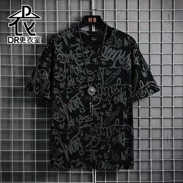 DR更衣室-短袖上衣 美式潮流滿版塗鴉印刷短T恤 大尺碼5XL 男生衣服 男裝 美式上衣【NL624283】