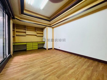 ★文橫 三多商圈 亞灣高CP 格局好低公設大四房｜高雄市苓雅區三多三路