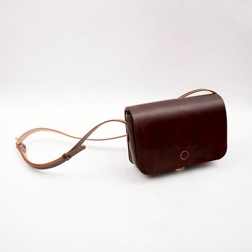 【切线派】美味面包 真皮手工复古小邮差包女包小方包女斜挎包