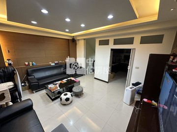 【安家】專任-龍岡忠貞四房車庫雙車美別墅｜桃園市中壢區龍文街