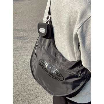 ☆LimeLight☆ 尼龍 運動 二合一 大容量 月牙包 包包 小包 斜肩包 誇包