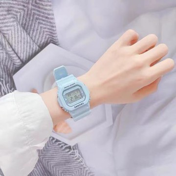 2024年新款方形手表女款初中高中學生高顏值運動防水兒童電子手表