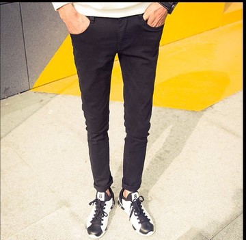 FINDSENSE品牌   新款潮男修身水洗牛仔褲間約小怪獸裝飾黑色 白色