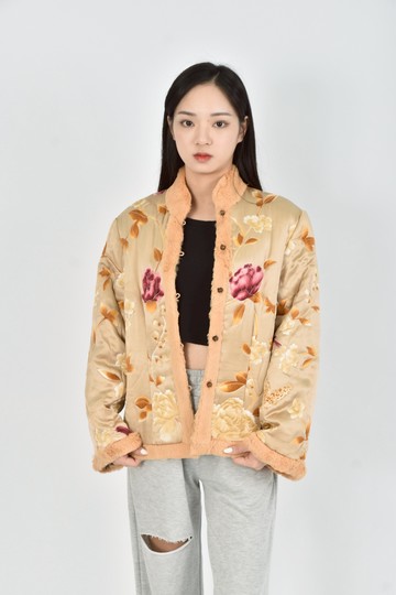 (S) loranzo romanza秋冬義大利製100%絲綢杏色外套