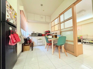 左營明星學區/河堤社區/正三房+坡道平面車位｜高雄市左營區至聖路