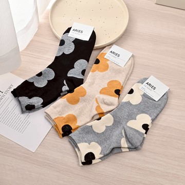 韓國襪簡約花朵中筒襪-多款任選