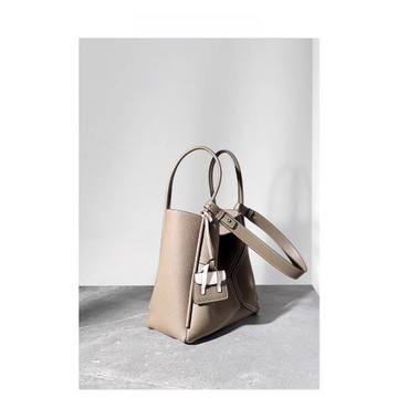 GEZUNNU設計師新款高級感單肩腋下真皮大容量托特包