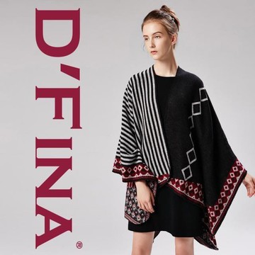 《D'Fina 時尚女裝》 歐美條紋小菱形保暖披肩春夏秋冬四季可用
