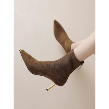 細跟彈力襪靴女秋冬絨面大碼尖頭瘦瘦靴歐洲站金屬頭磨砂高跟短靴