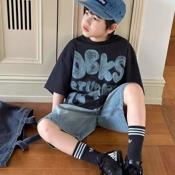 夏季新品 男童上衣 T恤 短袖上衣 大童 短袖T恤 童裝 男童短袖t恤兒童上衣純棉夏裝帥氣印花字母夏季T恤小衆休閒