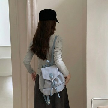 歐逆百搭款麂皮抽繩後背包 莫蘭迪藍