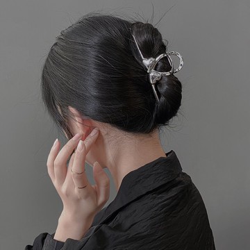 高端蝴蝶結抓夾金屬高級感發夾法式后腦勺鯊魚夾新款女夏季