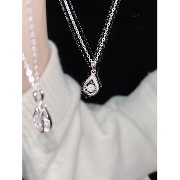 莫桑鉆跳動的心水滴項鏈女S999純銀輕奢小眾高級感吊墜送女友禮物