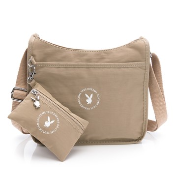 ✨新春特惠 - 獨享秒殺｜PLAYBOY-斜背包附小包 Urban Hop系列 -卡其色(552-9401-20-7)