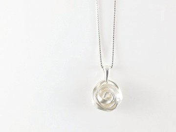 鍛敲系列Forging collection 純銀項墜FGP001 台灣設計師手工銀飾 銀白玫瑰