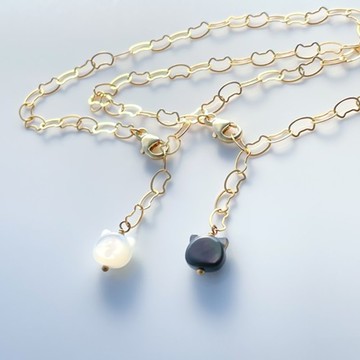 14kgf 貓咪手鍊 附貓咪貝殼吊飾 (黑蝶貝 或 白蝶貝)