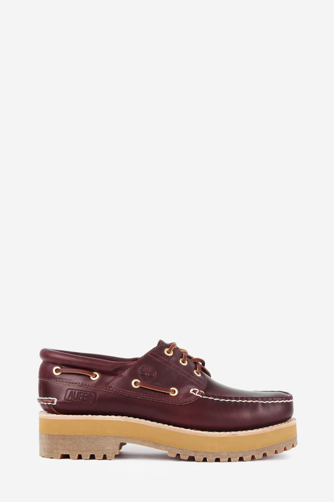 Timberland boat shoes deals near me