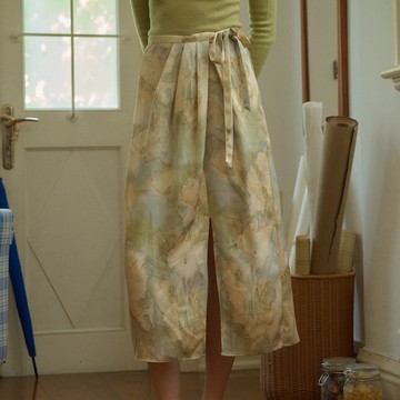 Isabela 油畫印花開衩緞面半身裙