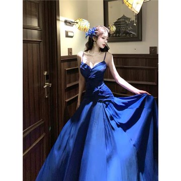 (免運)Good Job【牧星】法式不規則藍色吊帶連衣裙收腰緞面氣質禮服長裙