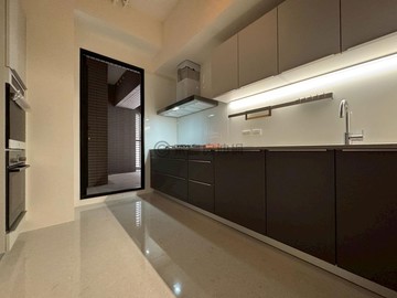 美術館｜皇苑御之苑｜全新未住三房平車豪邸｜高雄市鼓山區馬卡道路