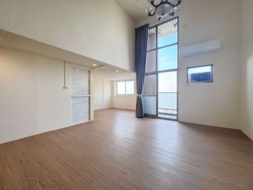 無限視野近捷運稀有低總價4+1房夢想歐風樓中樓｜台中市北區文心路四段