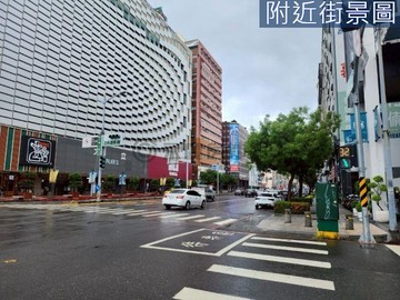 大立精品百貨商圏店面|面寬12米|｜高雄市前金區文武二街