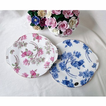 英國Aynsley 紅玫瑰／藍玫瑰 骨瓷雙耳餐盤 25cm - 紅玫瑰