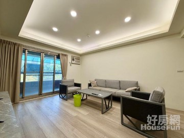 下樓就到捷運站｜漢神巨蛋明星學區大三房平移車｜高雄市鼓山區篤敬路