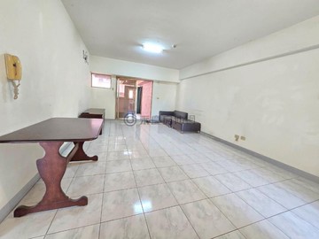 ✨左營自由黃昏市場✨新民國小學區 陽台進出三房｜高雄市左營區文育路