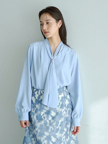 優雅領結釦環設計長袖襯衫(07001329800) - YECCA VECCA