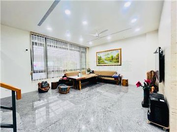 大溪精裝別墅3套房可停雙車位/大面寬/大地坪｜桃園市大溪區長興西街