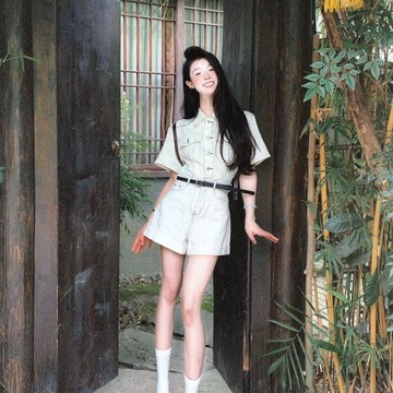 商城熱賣⭐夏季女套裝  連體套裝  顯瘦 連衣裙套裝韓系復古牛仔連體褲白色工裝短袖襯衫女新款夏季寬鬆顯瘦短款