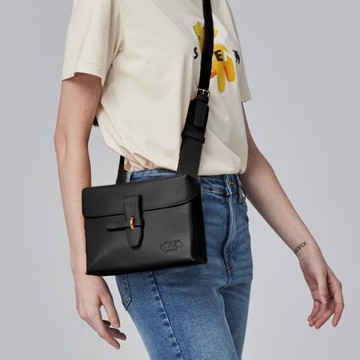 moz瑞典 駝鹿 防潑水 皮革牛奶盒(黑)