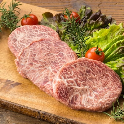 シャトーブリアン　500g （約3個から4個入り）　超厚切り2.5cm 牛肉 牛ヒレ肉（加工牛肉）