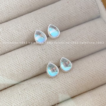 玩美飾集｜現貨&免運，S925全純銀 小美人魚的眼淚 水滴💧 月光石 純銀耳釘 VE0079