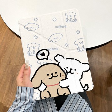 台灣發貨💕擁抱狗狗 蘋果ipad10平板殼 3+y折air6保護套 pro帶筆槽 5/4卡通9/8代 卡通愛心小狗