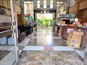 五甲/南華雙商圈*康庭大囍市*景觀二房｜高雄市鳳山區善政街